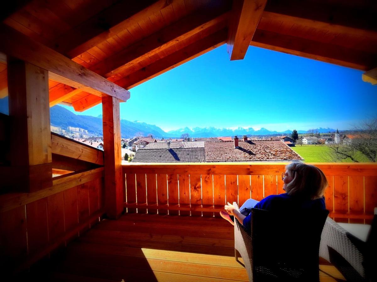 23 Neu Erbaute Ferienwohnung Mit Schloss- Und Panoramablick Halblech Eksteriør bilde