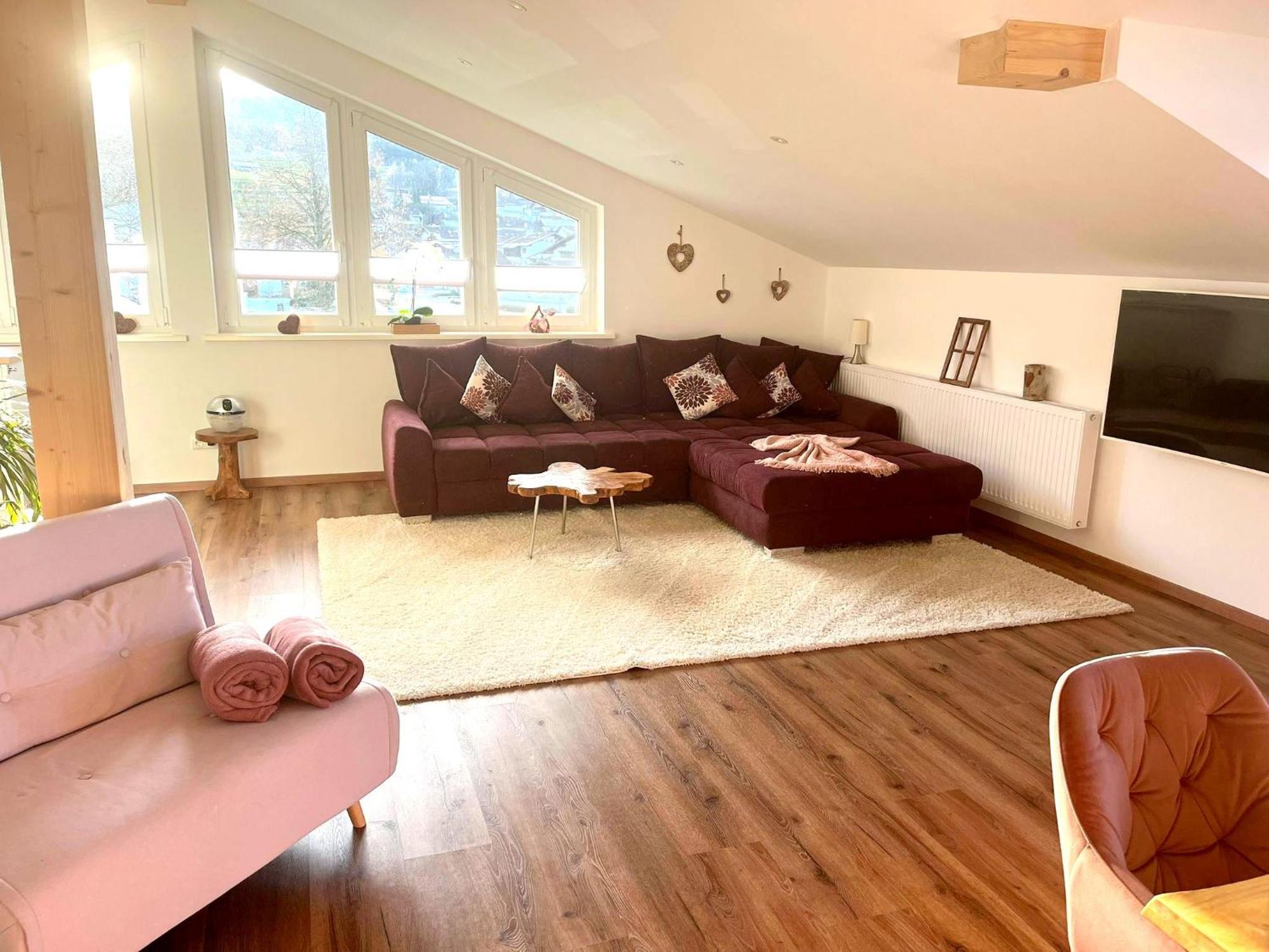 23 Neu Erbaute Ferienwohnung Mit Schloss- Und Panoramablick Halblech Eksteriør bilde
