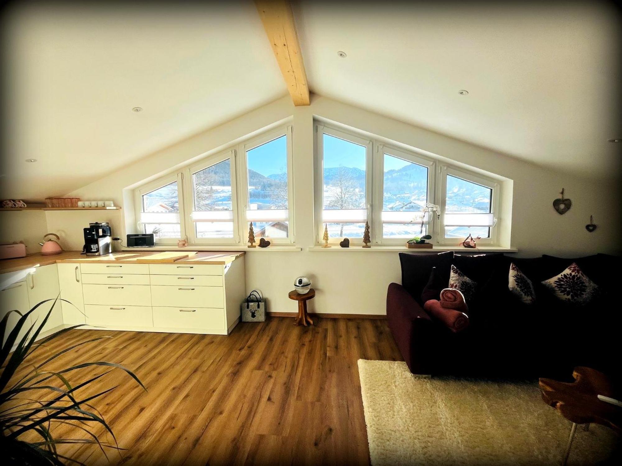 23 Neu Erbaute Ferienwohnung Mit Schloss- Und Panoramablick Halblech Eksteriør bilde